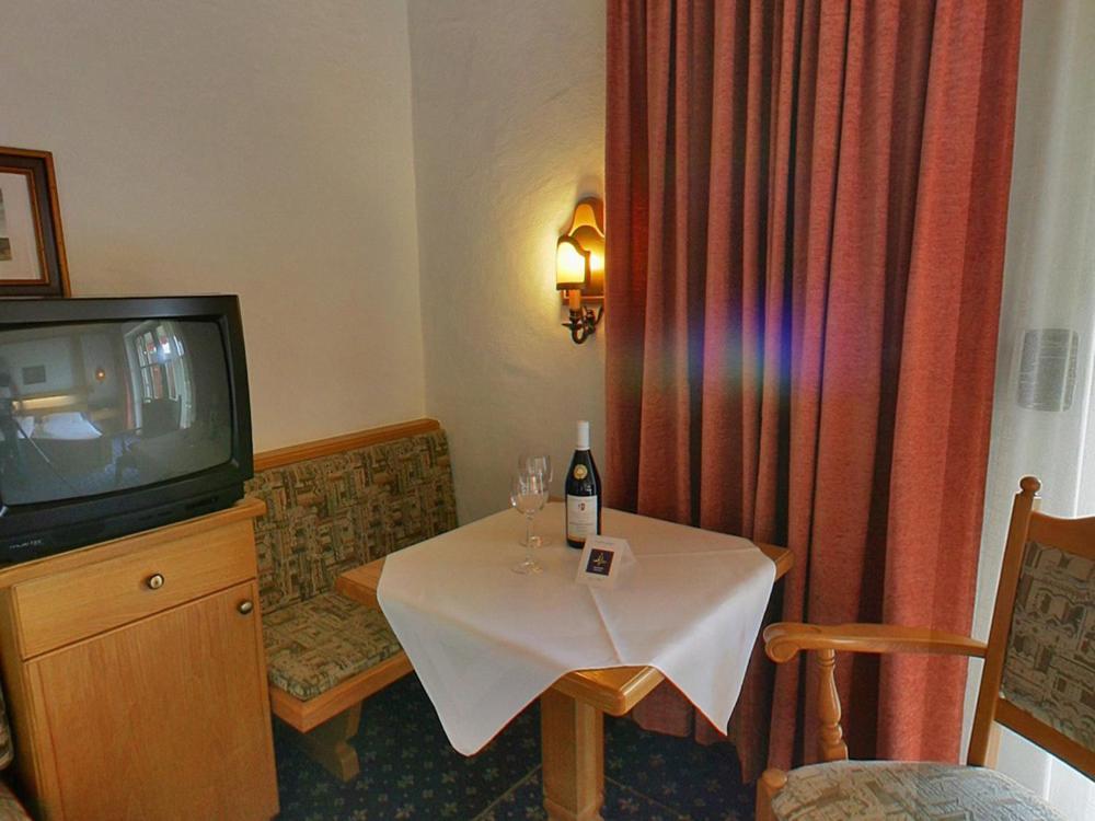 Hotel Alpina 하그나우 외부 사진