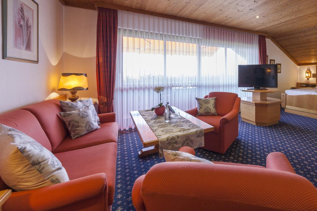 Hotel Alpina 하그나우 외부 사진