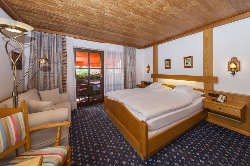 Hotel Alpina 하그나우 외부 사진